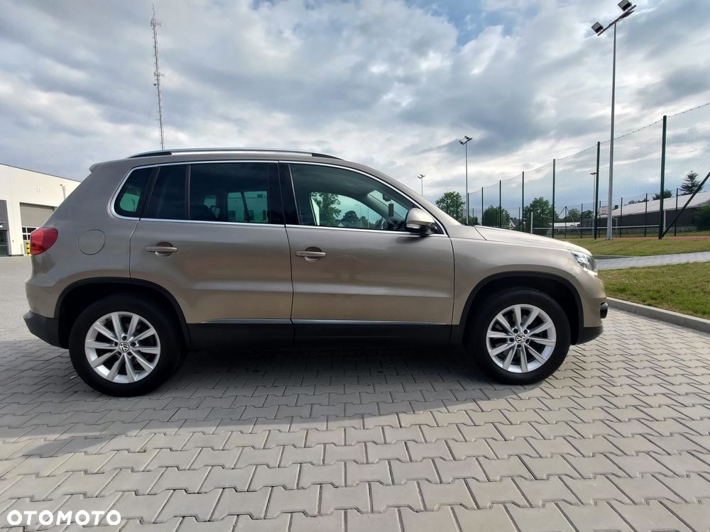 Volkswagen Tiguan 2.0 TSI 4Mot Sport&Style DSG - 23
