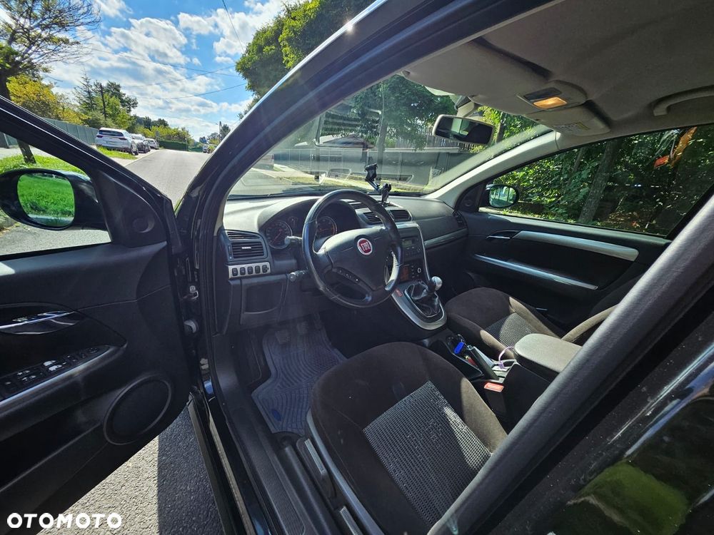 Fiat Croma ver-1-9jtd-dynamic - 4