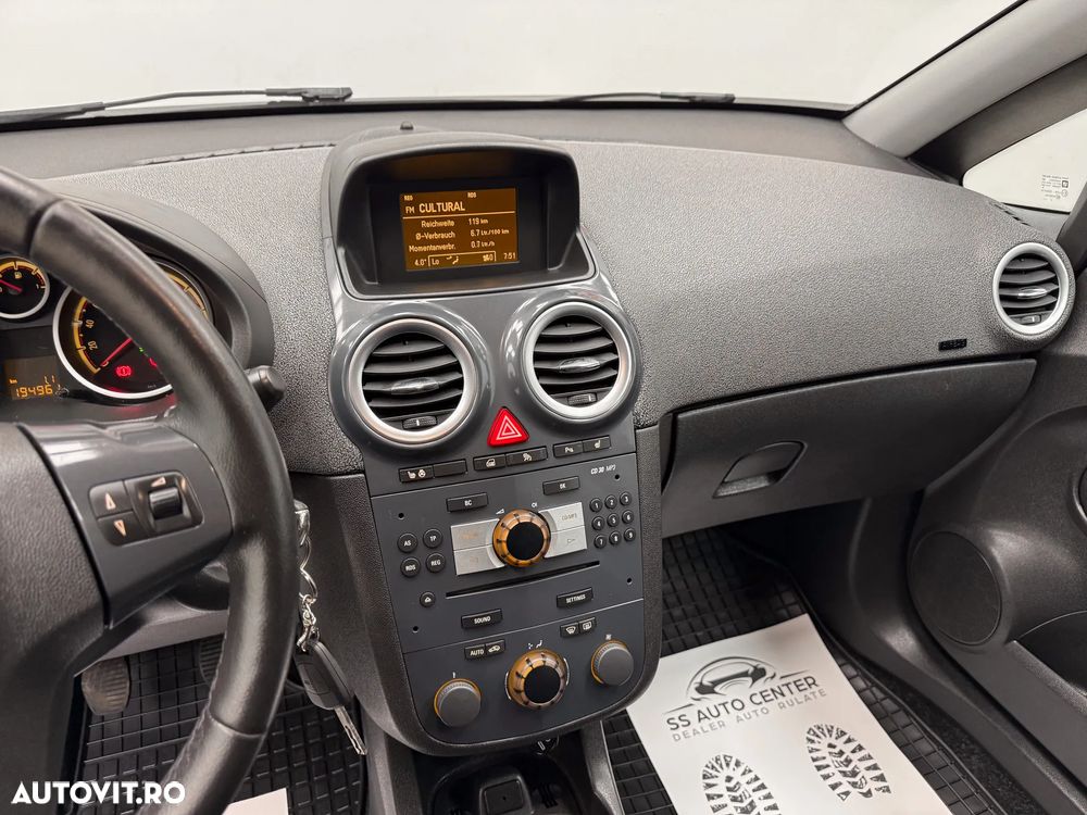 Opel Corsa 1.4 16V Innovation - 25