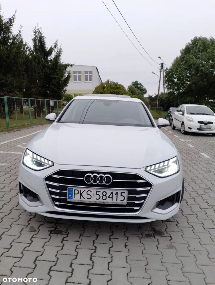 Audi A4 Limousine - 4