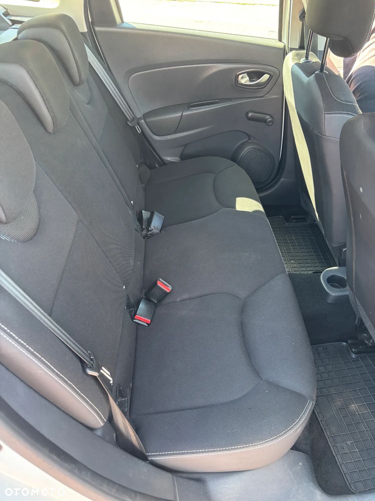 Renault Clio - 13