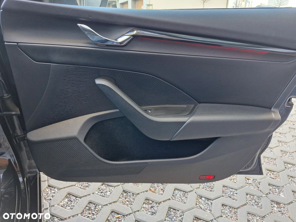 Skoda Octavia 2.0 TDI DSG Edition Plus - 24