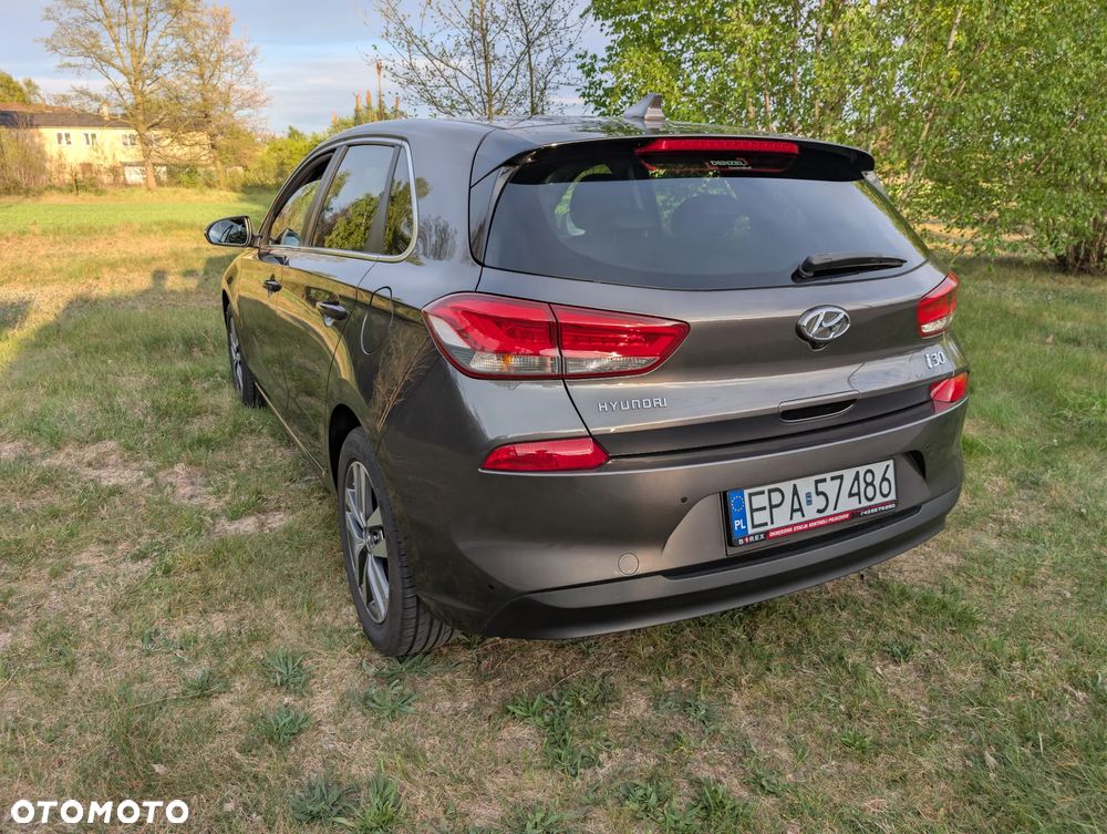 Hyundai i30 1.0 T-GDI Premium - 13
