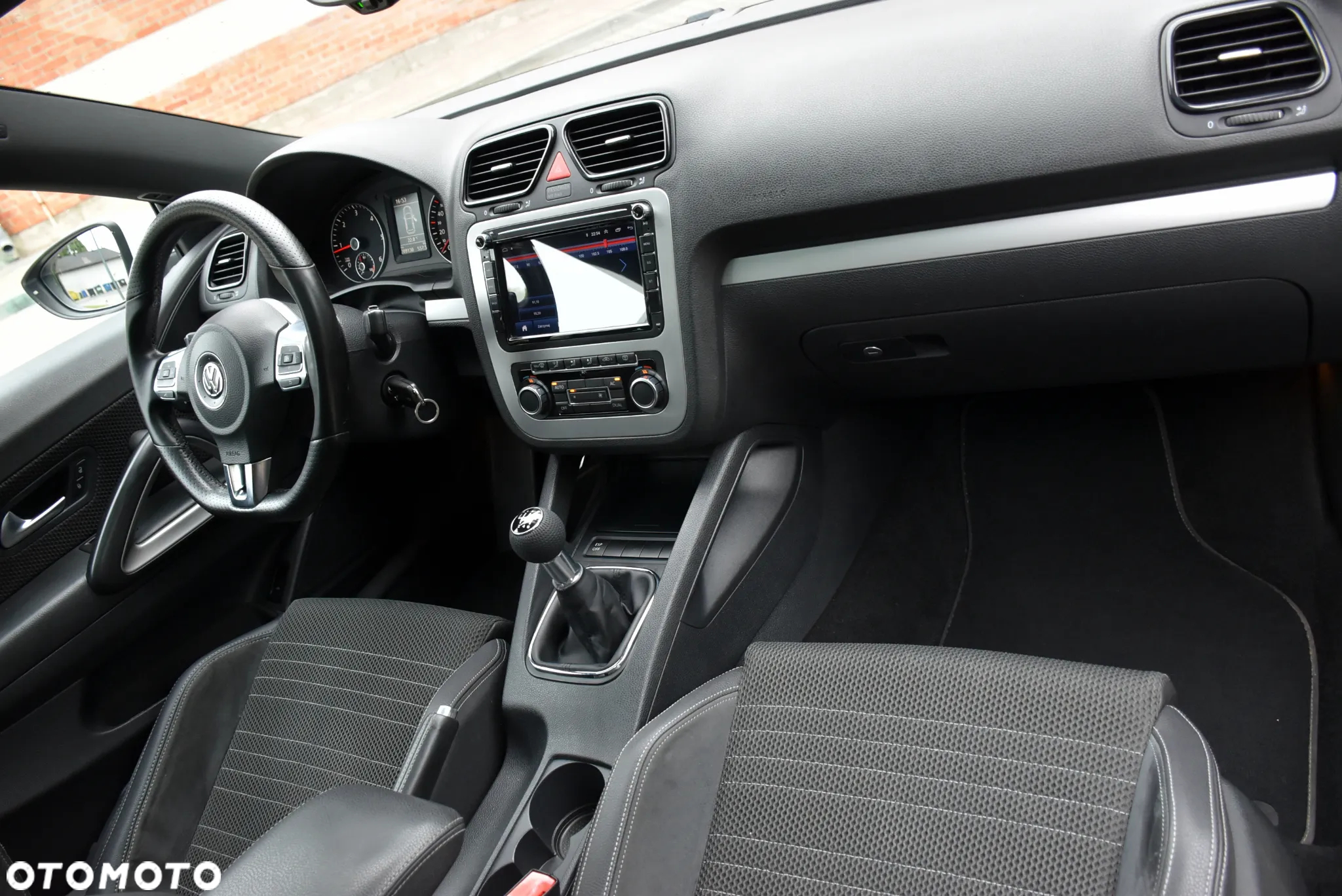 Volkswagen Scirocco 2.0 TDI Edition - 7