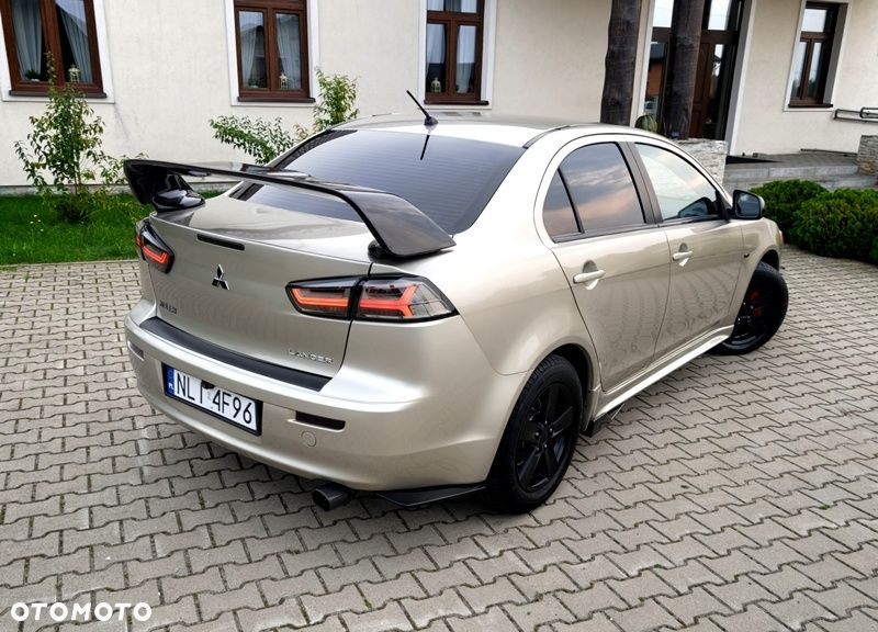Mitsubishi Lancer - 33