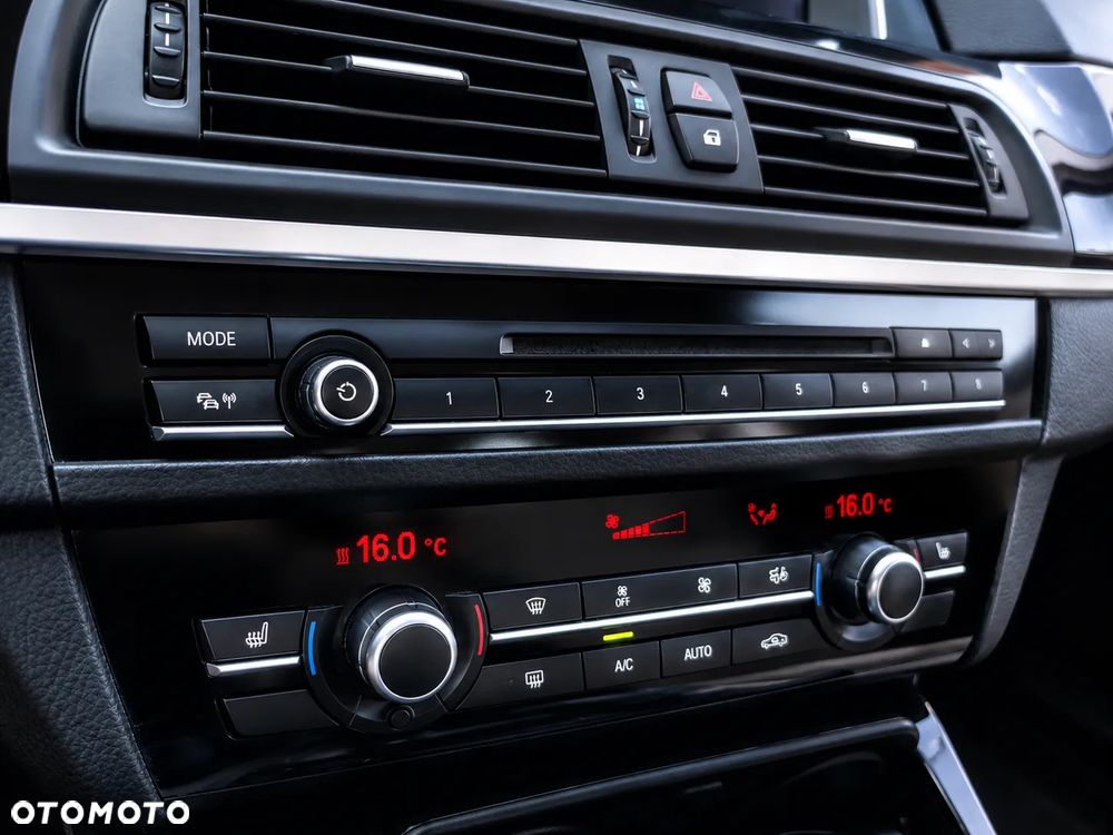 BMW Seria 5 520d Efficient Dynamics Edition Sport Line - 18