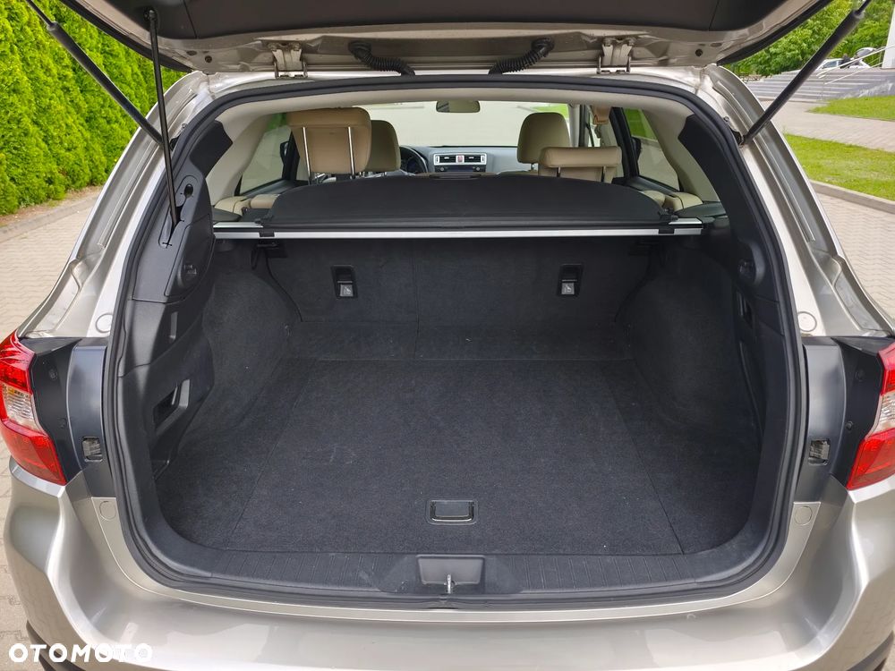 Subaru Outback 2.0D Exclusive Lineartronic - 27