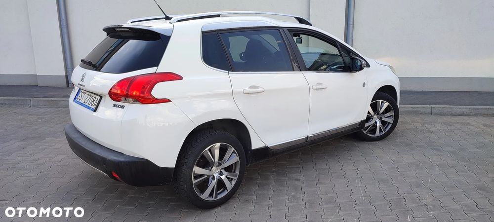 Peugeot 2008 1.2 Pure Tech Crossway S&S - 4
