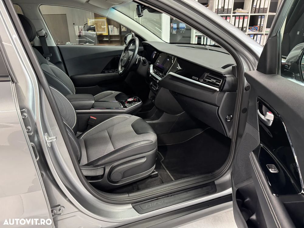 Kia Niro e-Niro 150 kW Vision - 10