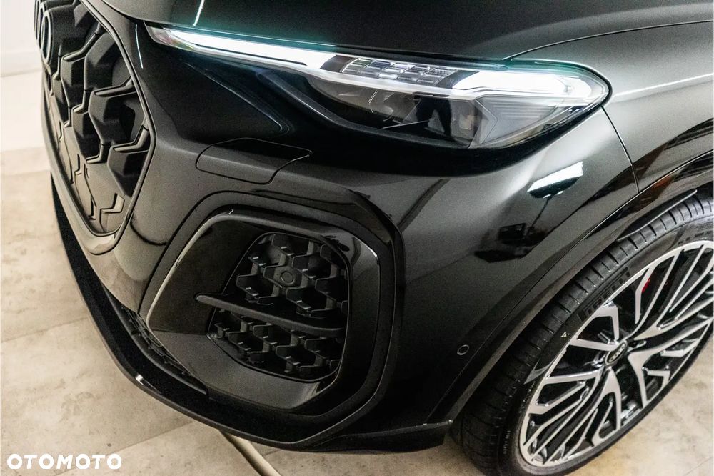 Audi Q5 Sportback - 13