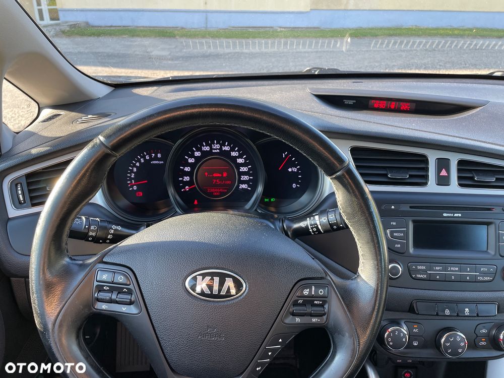 Kia Ceed 1.4 M - 5
