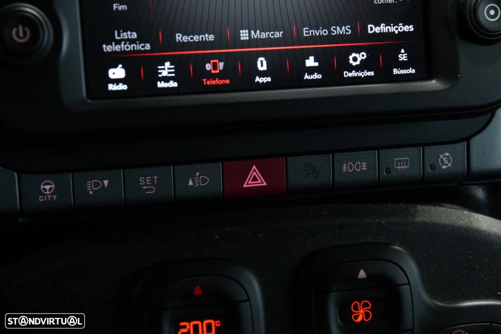 Fiat Panda 1.0 Hybrid Cross - 12