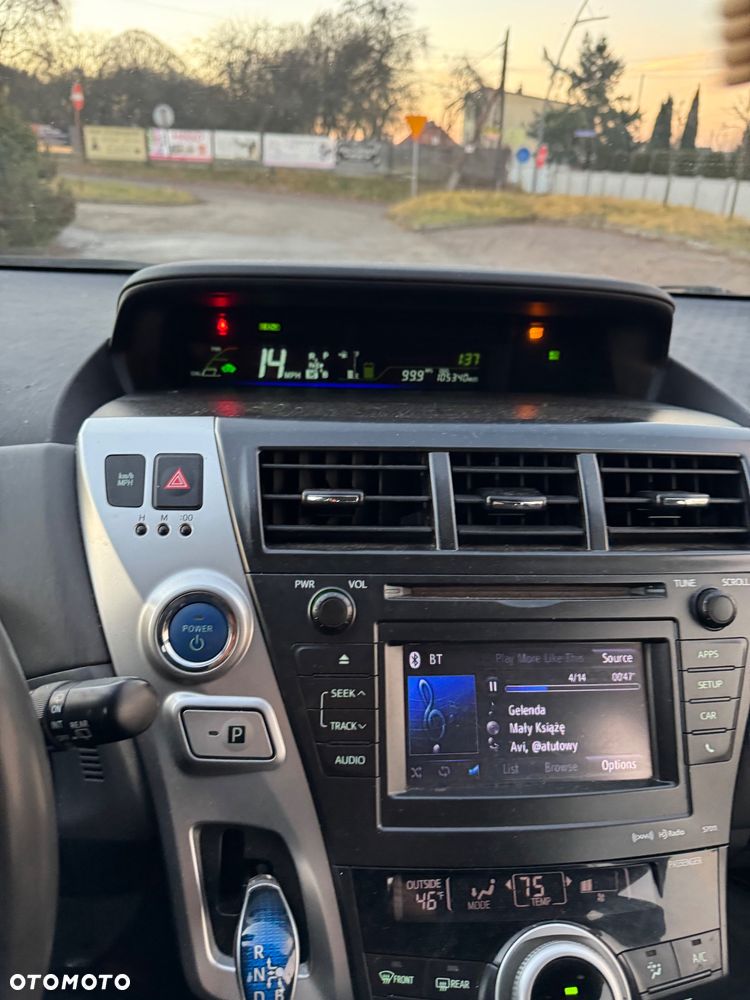 Toyota Prius+ (Hybrid) - 15