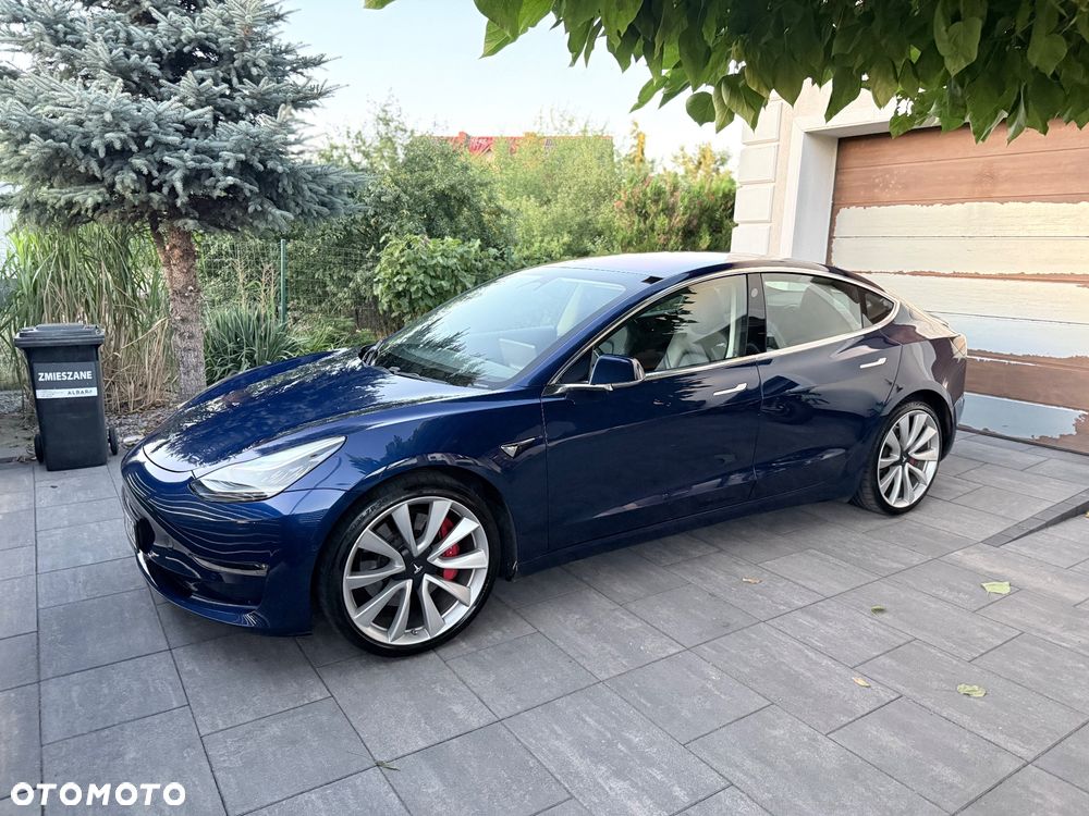 Tesla Model S 90D Allradantrieb Performance - 4