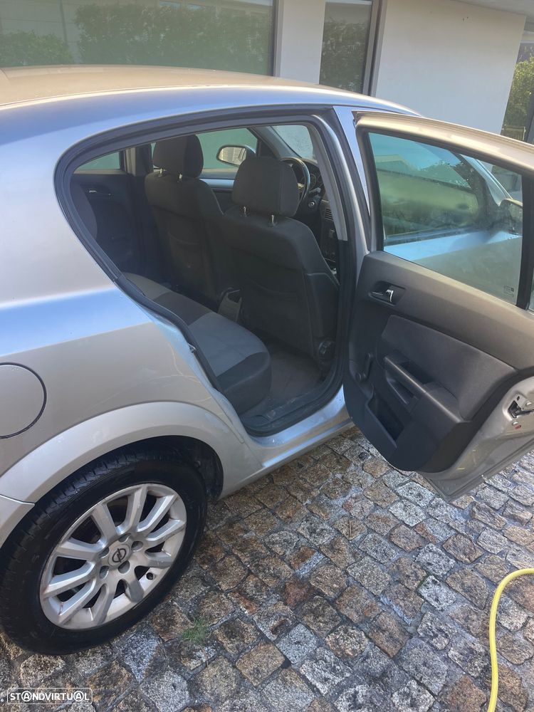 Opel Astra 1.7 CDTI Enjoy - 5