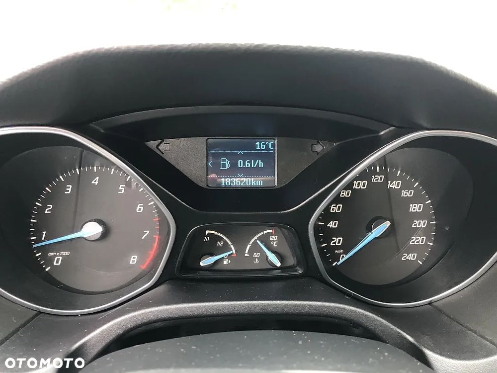 Ford Focus 1.6 Trend - 21