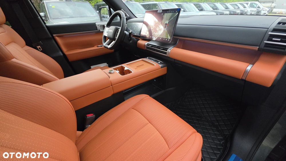 BYD Leopard 7 - 8