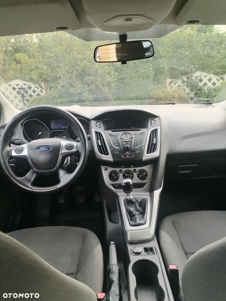Ford Focus - 11