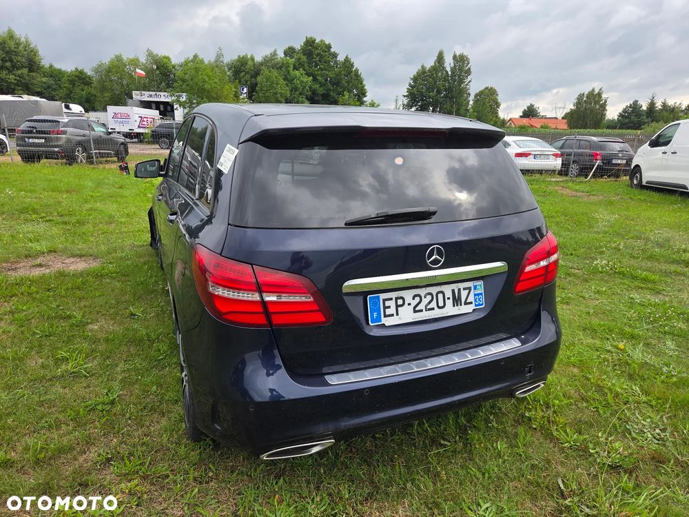 Mercedes-Benz Klasa B 180 d BlueEFFICIENCY Edition Style - 30