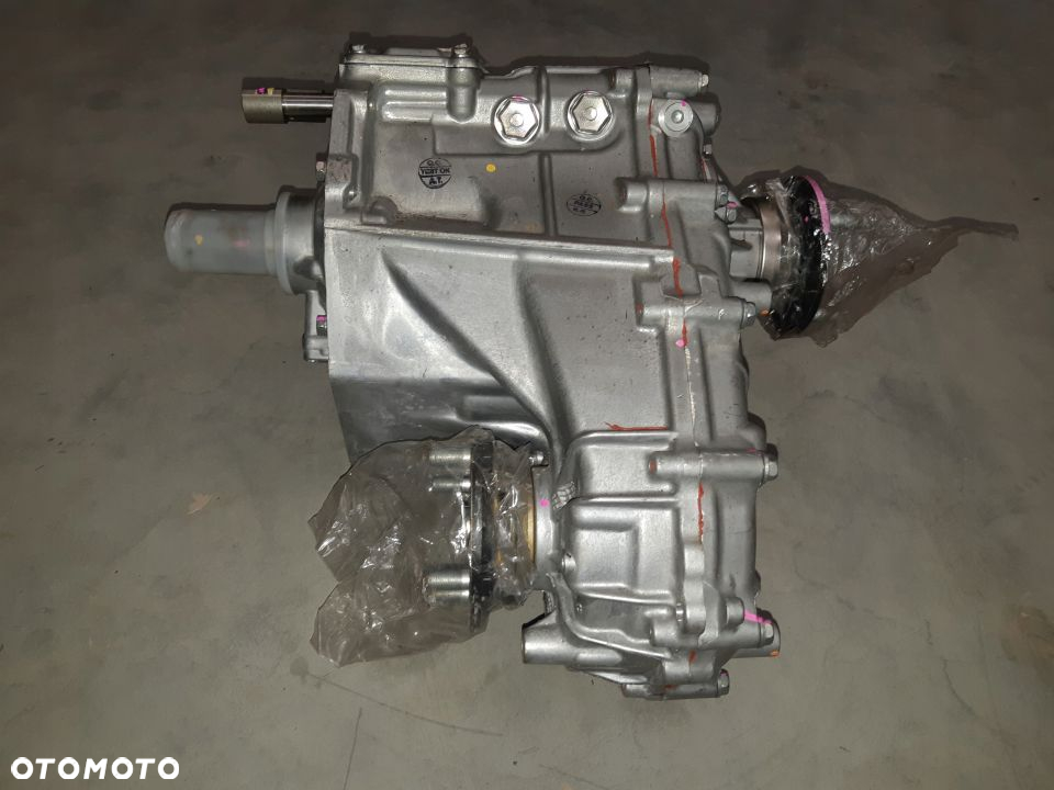 REDUKTOR TOYOTA HILUX VN606138 36100-0K180 2013 - 5