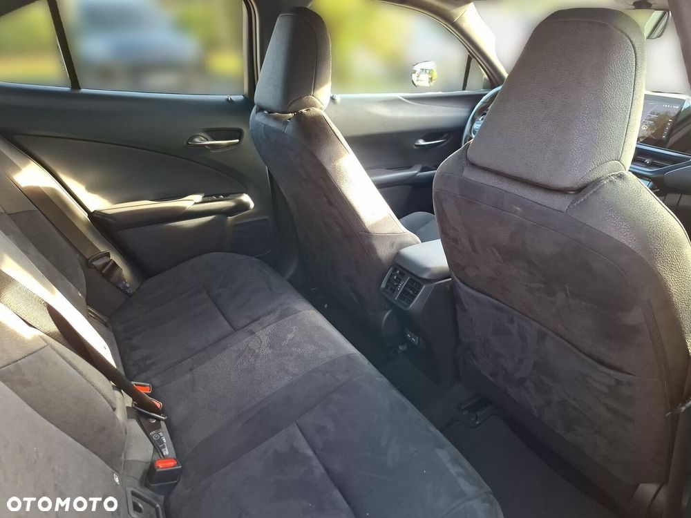 Lexus UX 250h GPF Business 2WD - 20