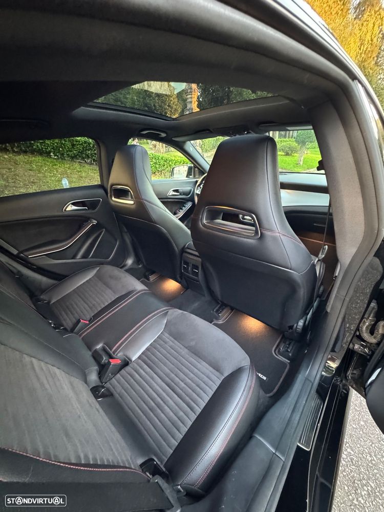 Mercedes-Benz CLA 220 d Shooting Brake AMG Line Aut. - 42