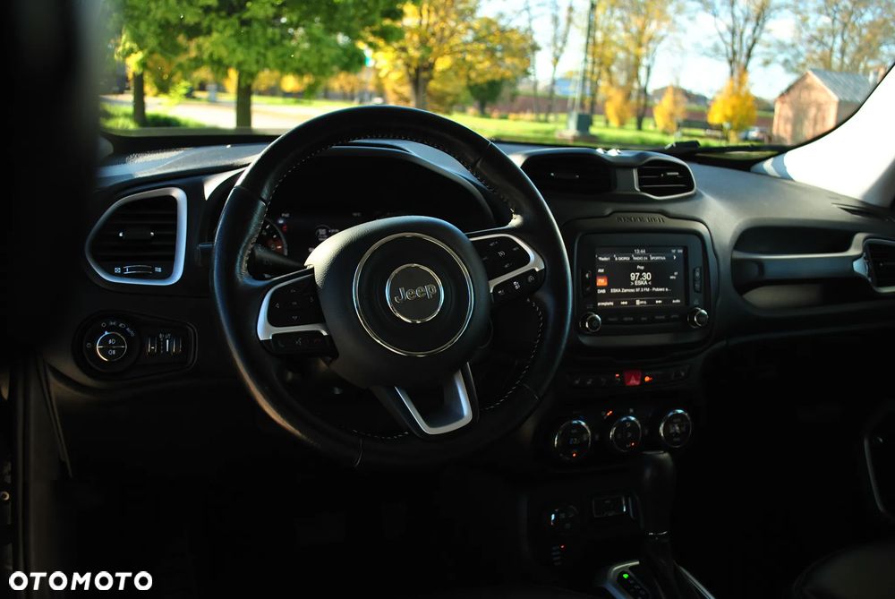 Jeep Renegade - 8