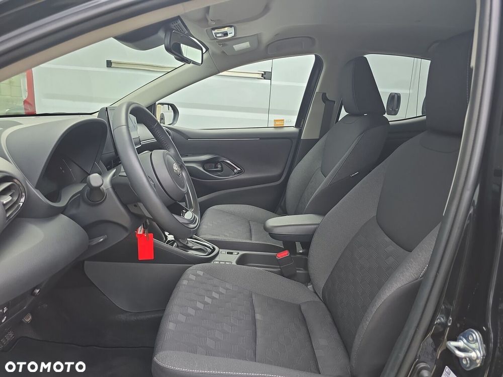 Toyota Yaris Hybrid 1.5 Style - 12