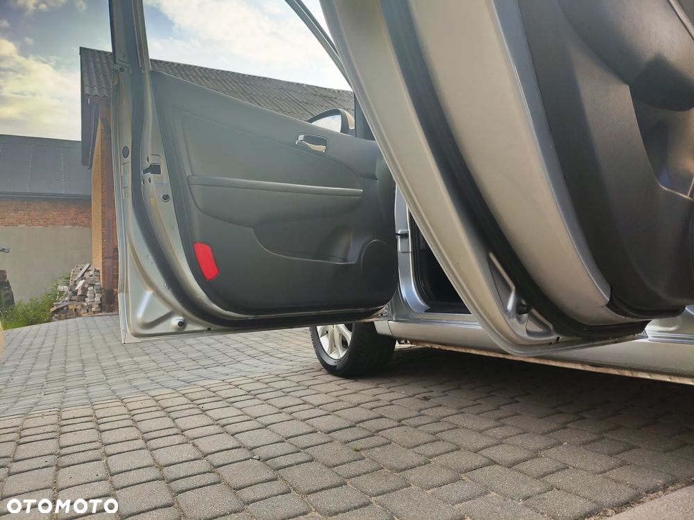 Hyundai i30 i30cw 2.0 Style - 31