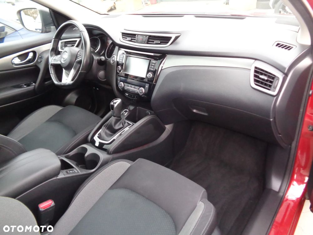 Nissan Qashqai - 26