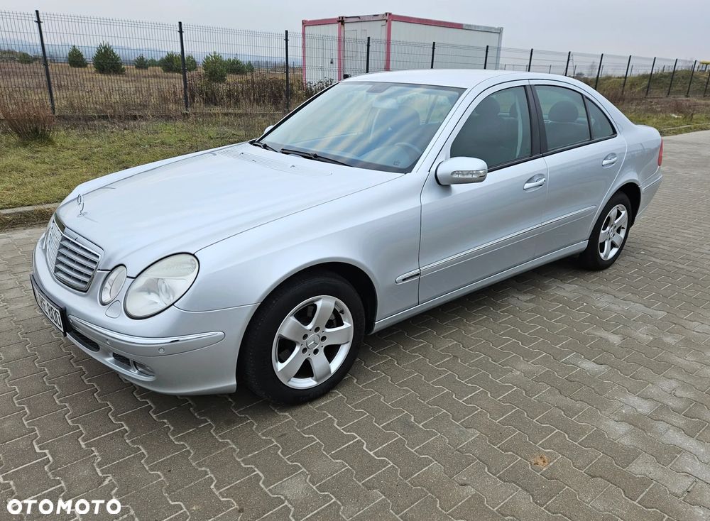 Mercedes-Benz Klasa E - 11