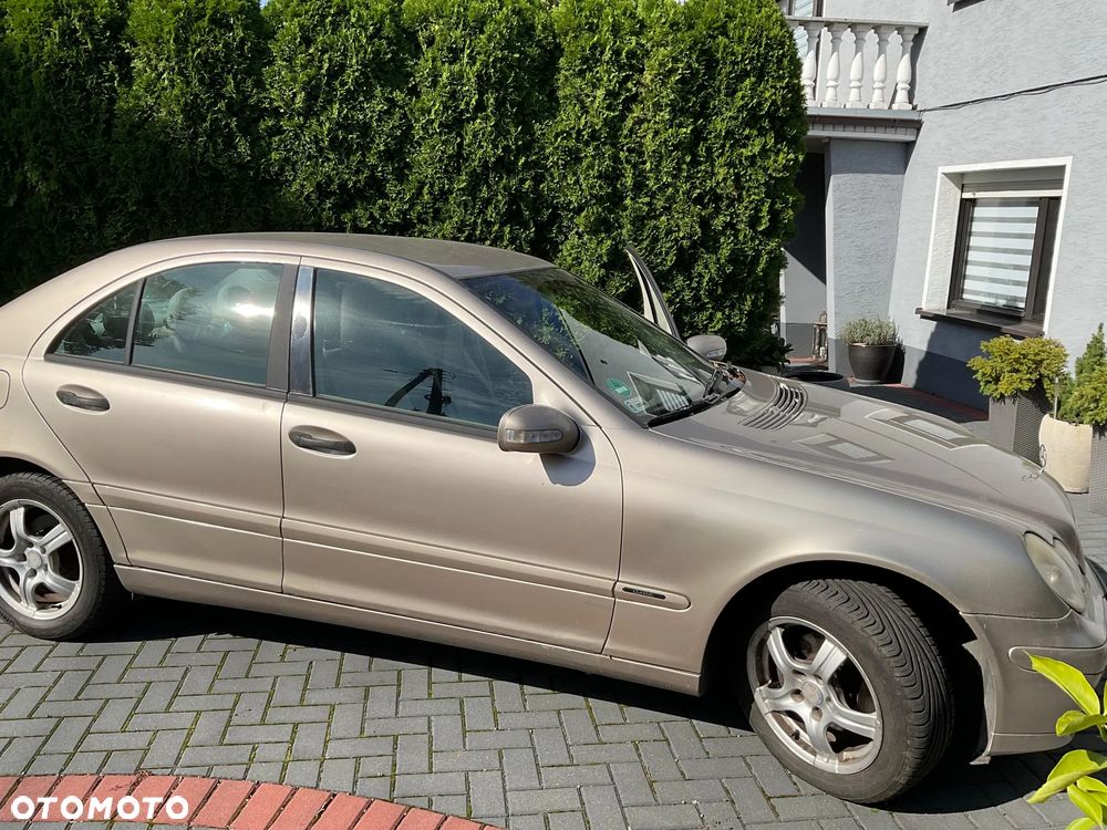 Mercedes-Benz Klasa C - 7