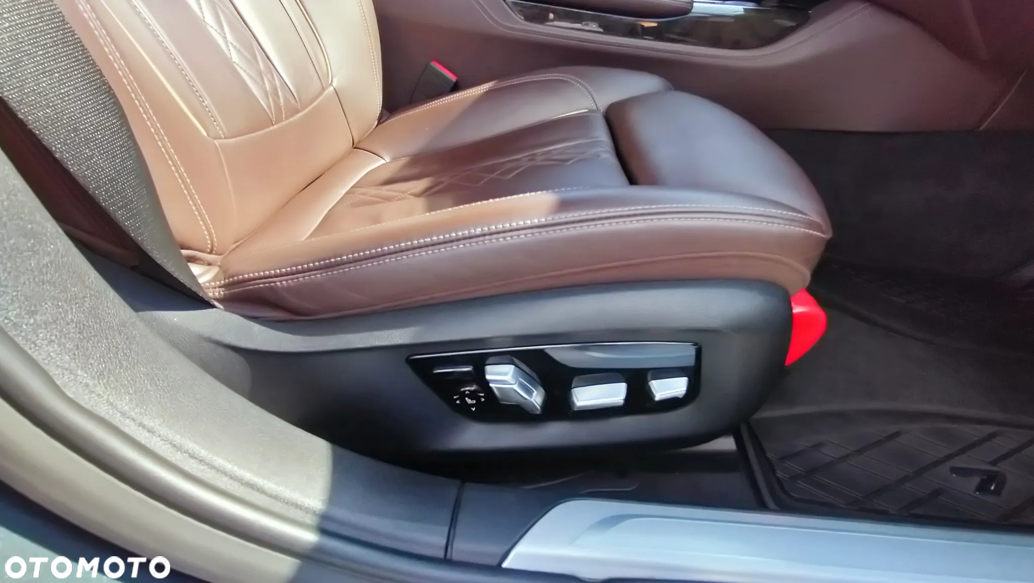 BMW Seria 7 730d xDrive - 33