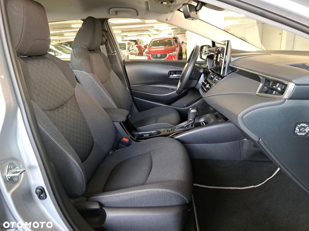 Toyota Corolla 1.8 Hybrid Comfort - 15