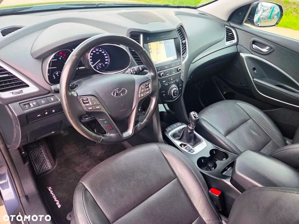 Hyundai Santa Fe 2.0 CRDi 2WD Premium - 28