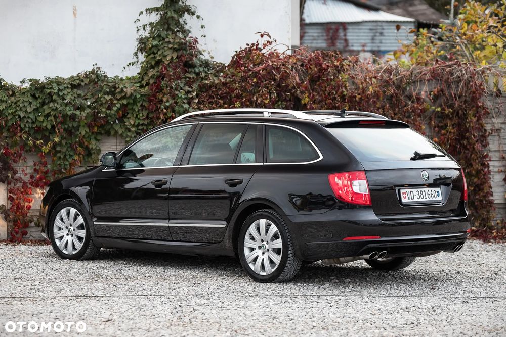 Skoda Superb 2.0 TSI DSG Elegance - 4