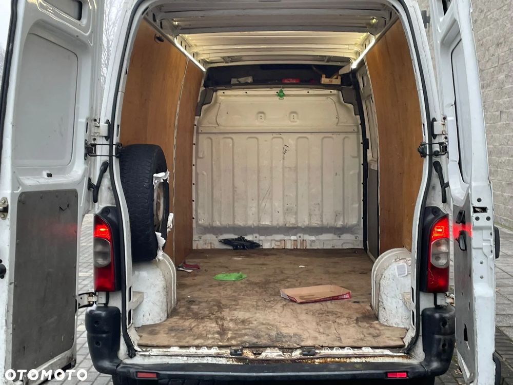Renault Master - 13