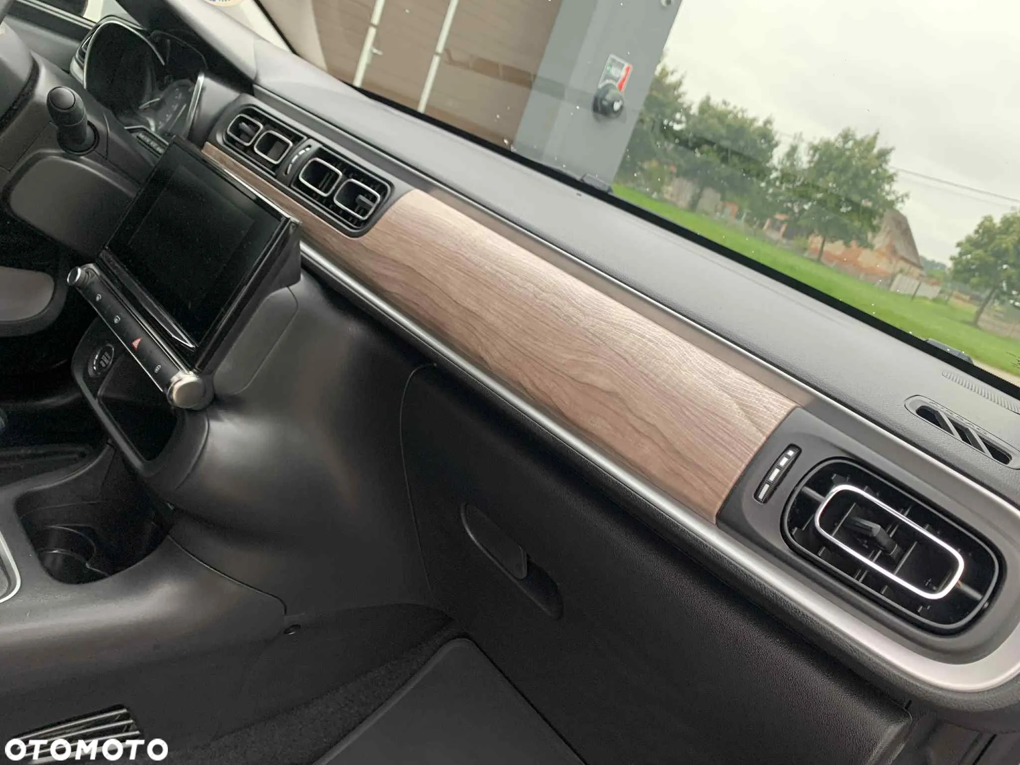 Citroën C3 Pure Tech 82 SHINE - 19
