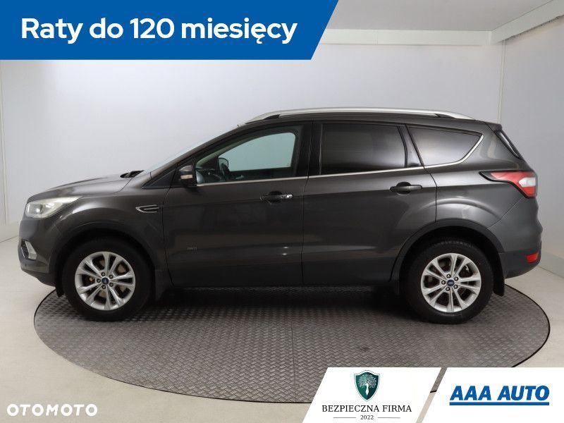 Ford Kuga - 4