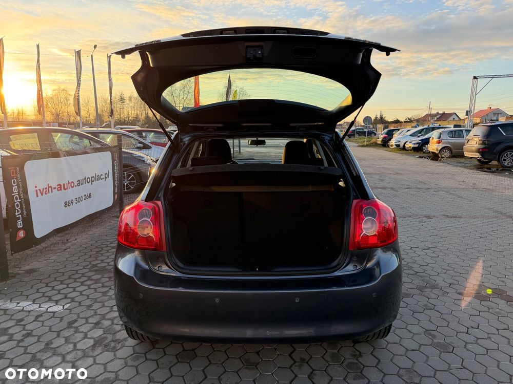 Toyota Auris 1.6 VVT-i Sol - 34