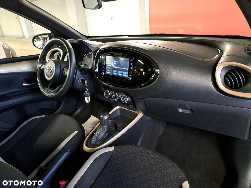 Toyota Aygo X 1.0 VVT-i Style CVT - 14
