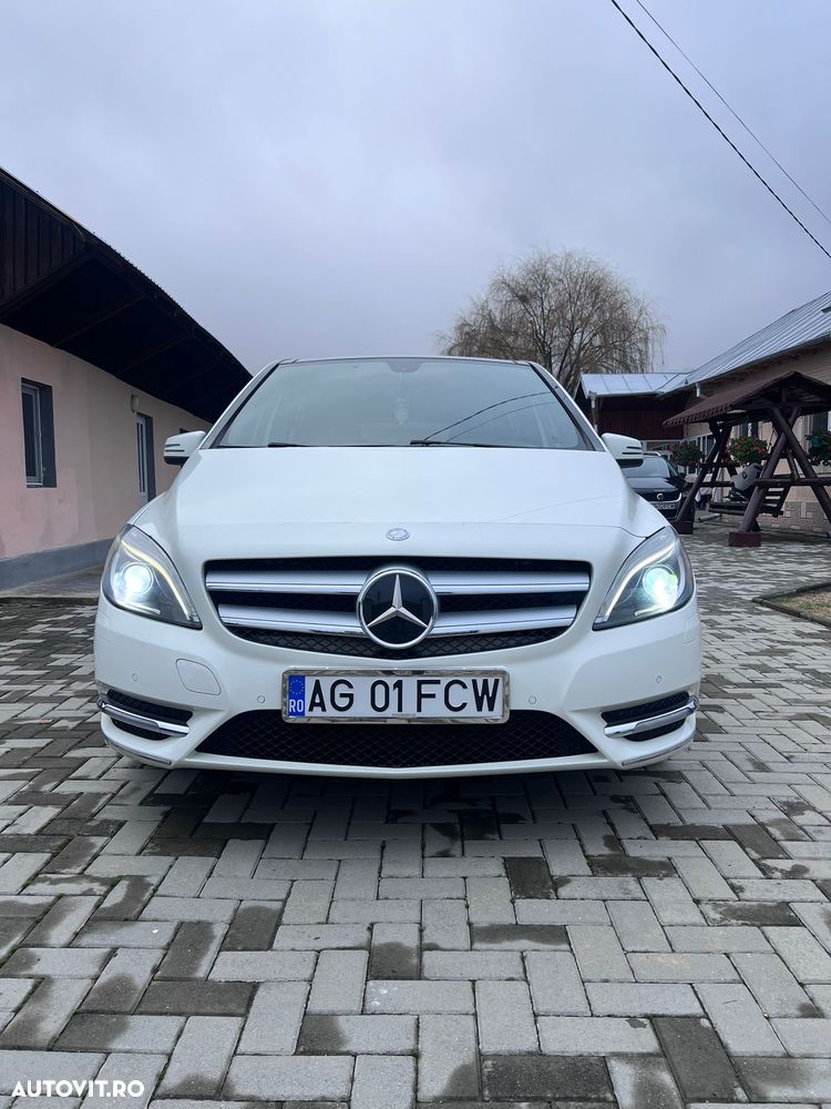 Mercedes-Benz B - 7