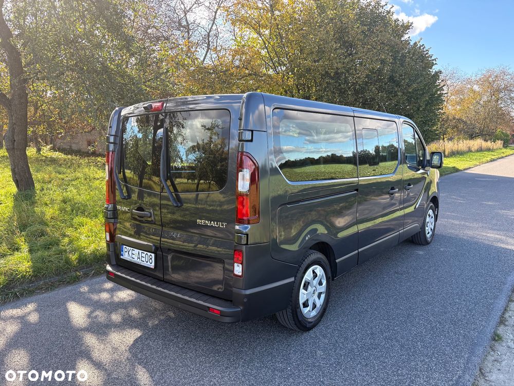 Renault Trafic SpaceClass 2.0 dCi - 6