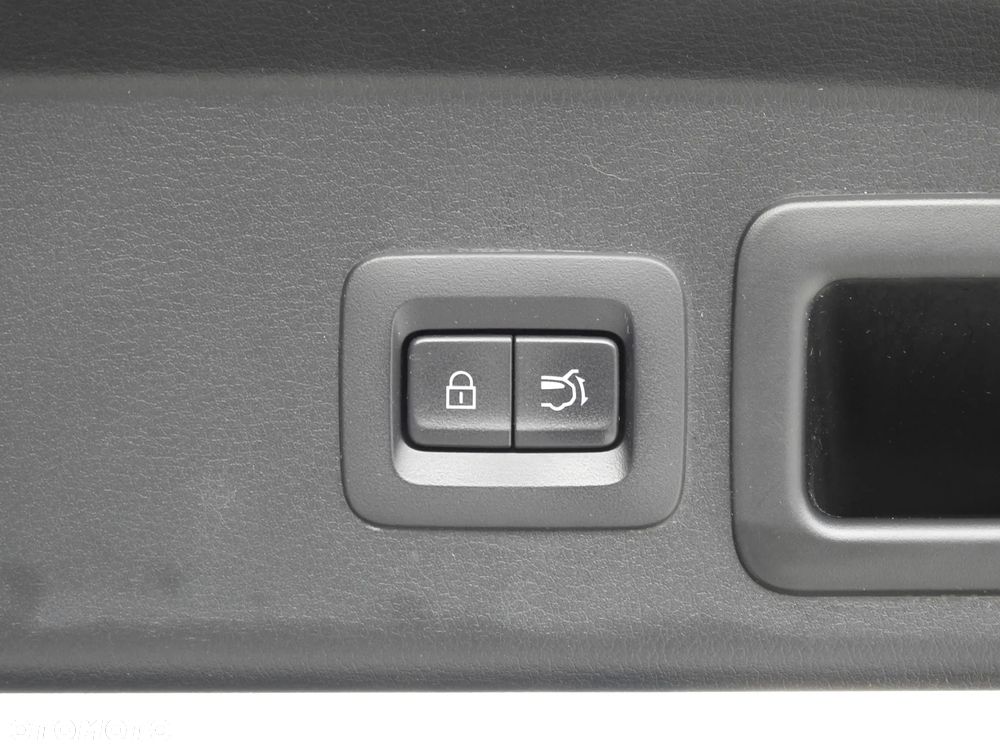 Mazda CX-30 SKYACTIV-D 1.8 - 16