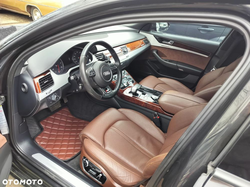 Audi A8 4.2 FSI Quattro - 14