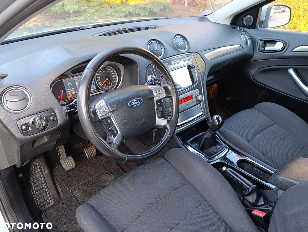 Ford Mondeo 2.0 Platinium X - 5