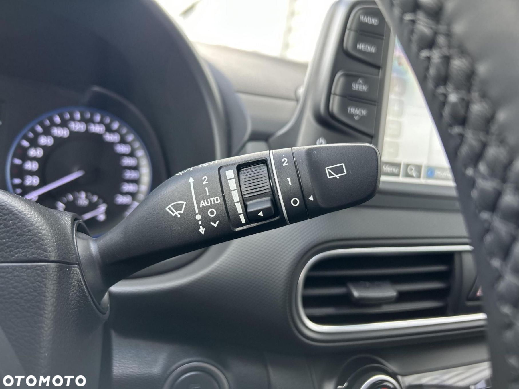 Hyundai Kona - 28