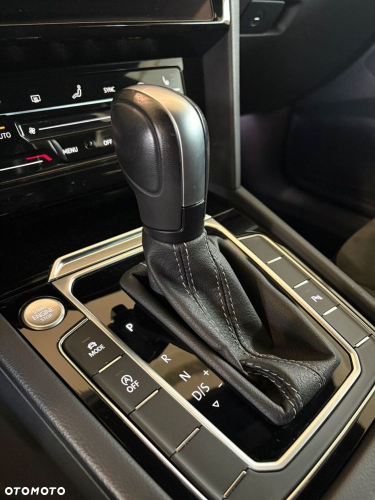 Volkswagen Arteon 2.0 TSI R-Line DSG - 18