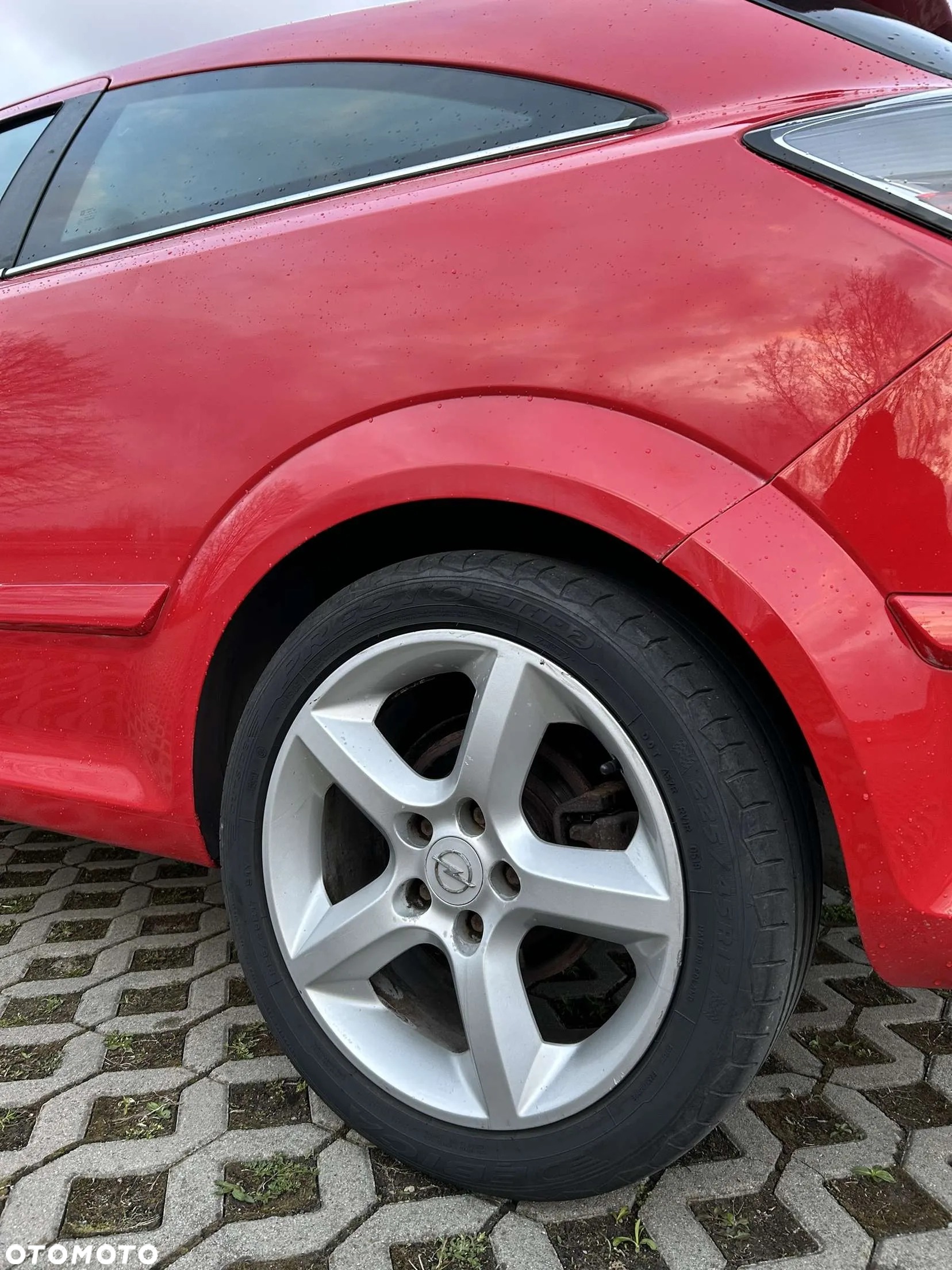Opel Astra GTC 1.8 Cosmo - 8