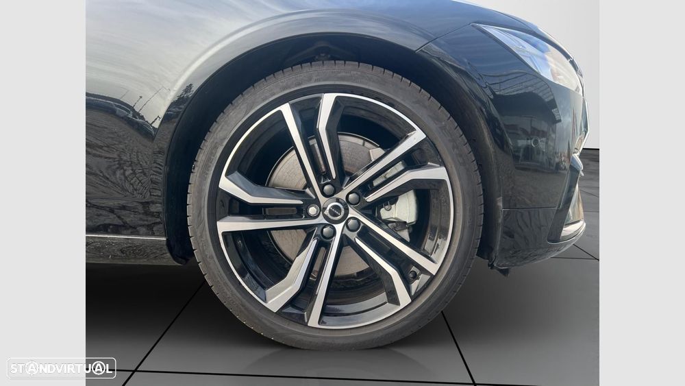 Volvo V90 2.0 T6 PHEV Plus Dark AWD - 9